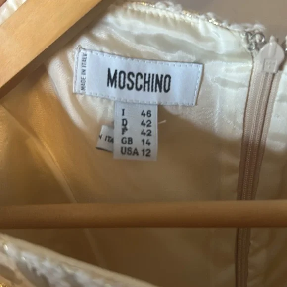 Moschino Cream with Gold shift dress - Picture 2 of 6